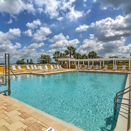 Home In The Villages With Lanai And Private Hot Tub! Ngoại thất bức ảnh