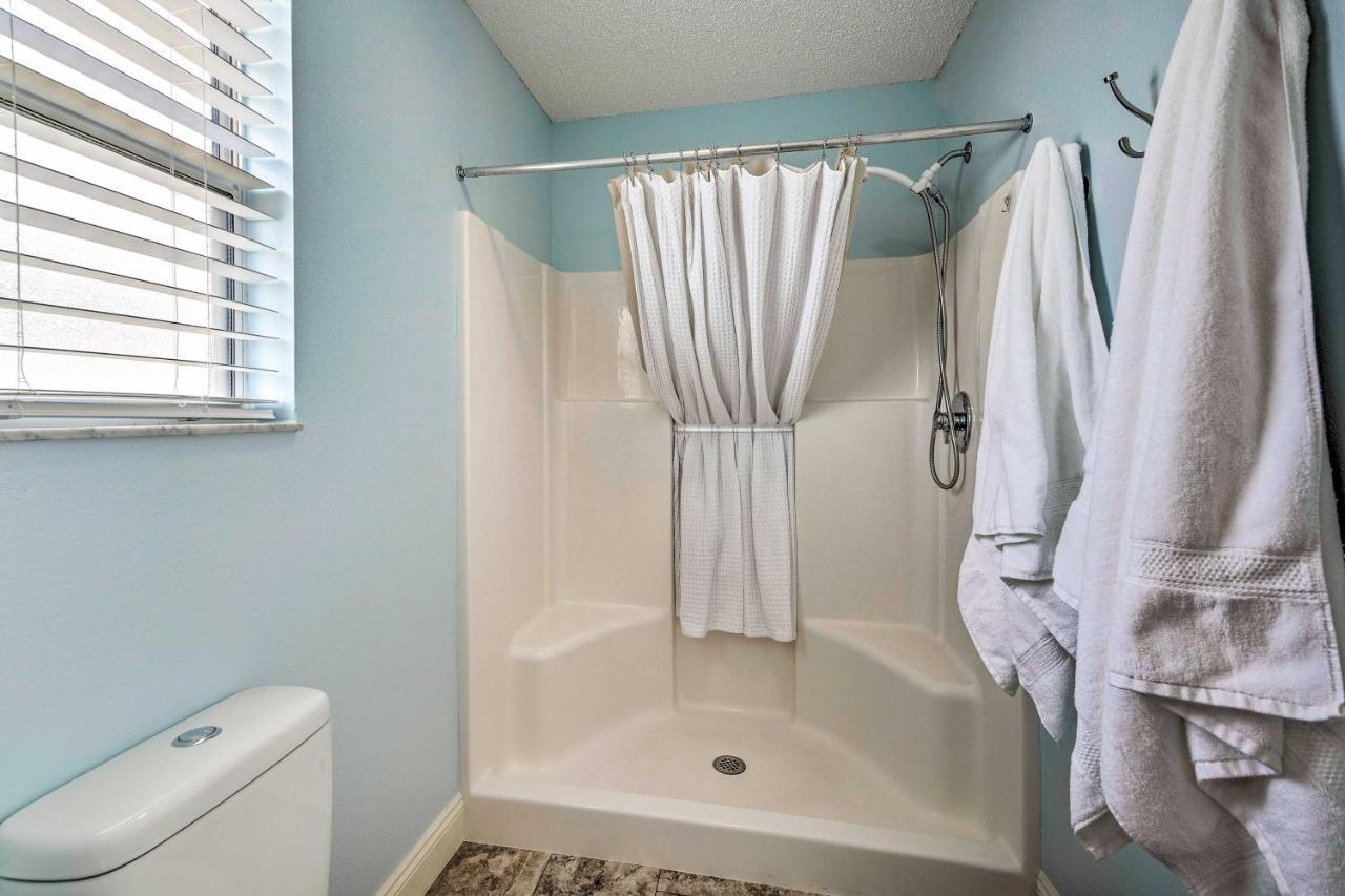 Home In The Villages With Lanai And Private Hot Tub! Ngoại thất bức ảnh